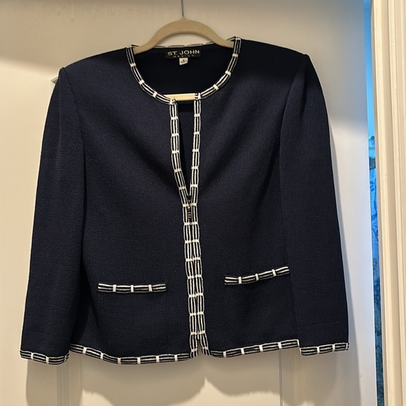 St. JohnBasics knit sweaters set navy cardigan and navy pants Size 6 - Picture 3 of 5